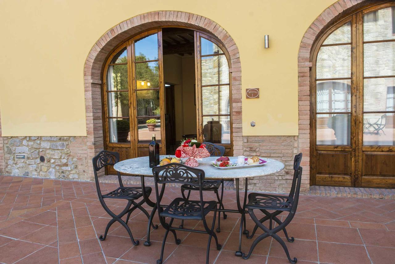 Agriturismo Le Gallozzole モンテリッジョーニ エクステリア 写真