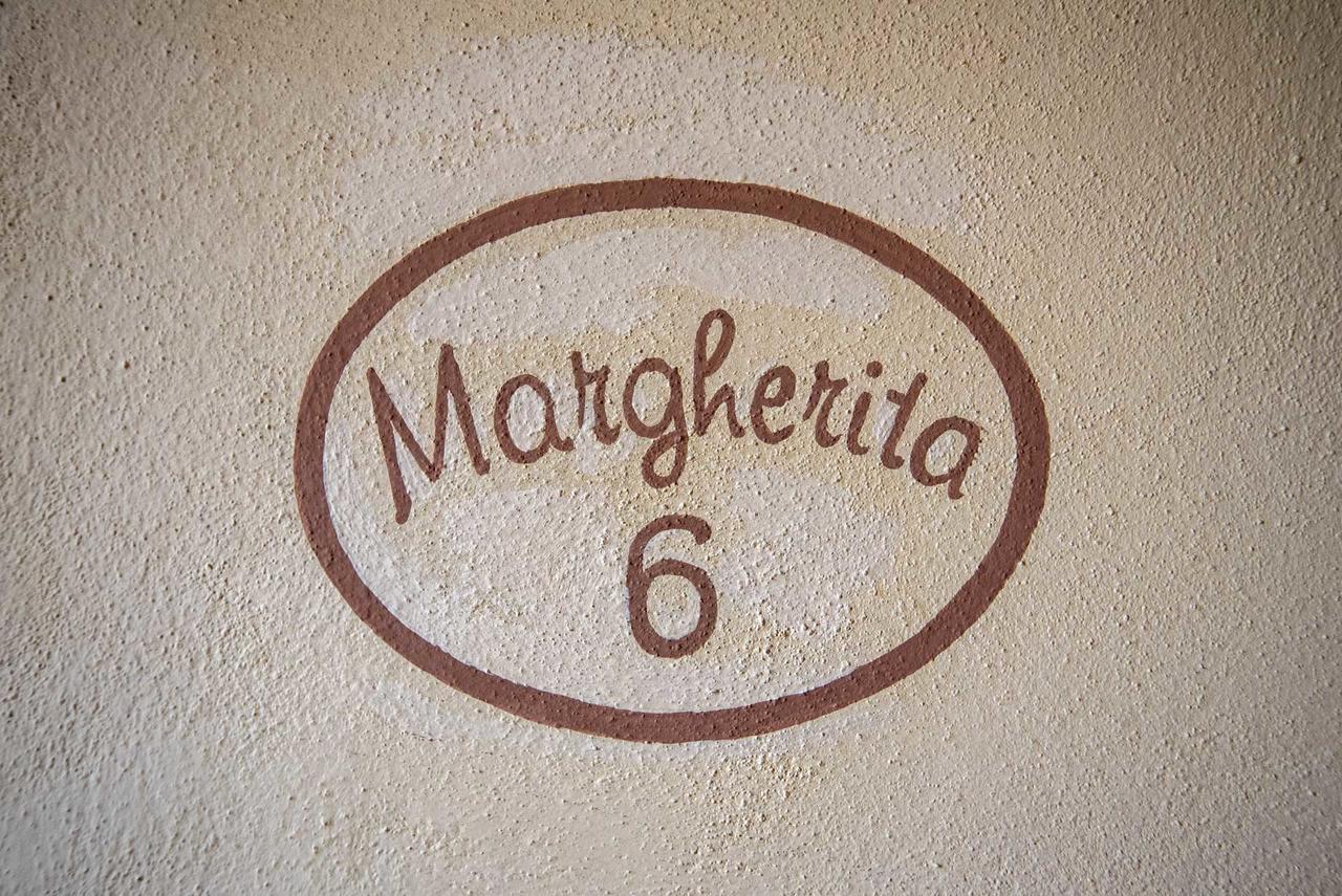 Agriturismo Le Gallozzole モンテリッジョーニ エクステリア 写真